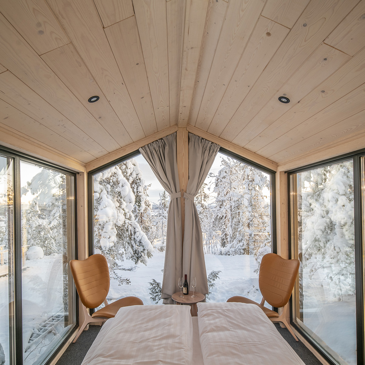 Lapland View Lodge Winter-solar-rum-1200x1200.jpg